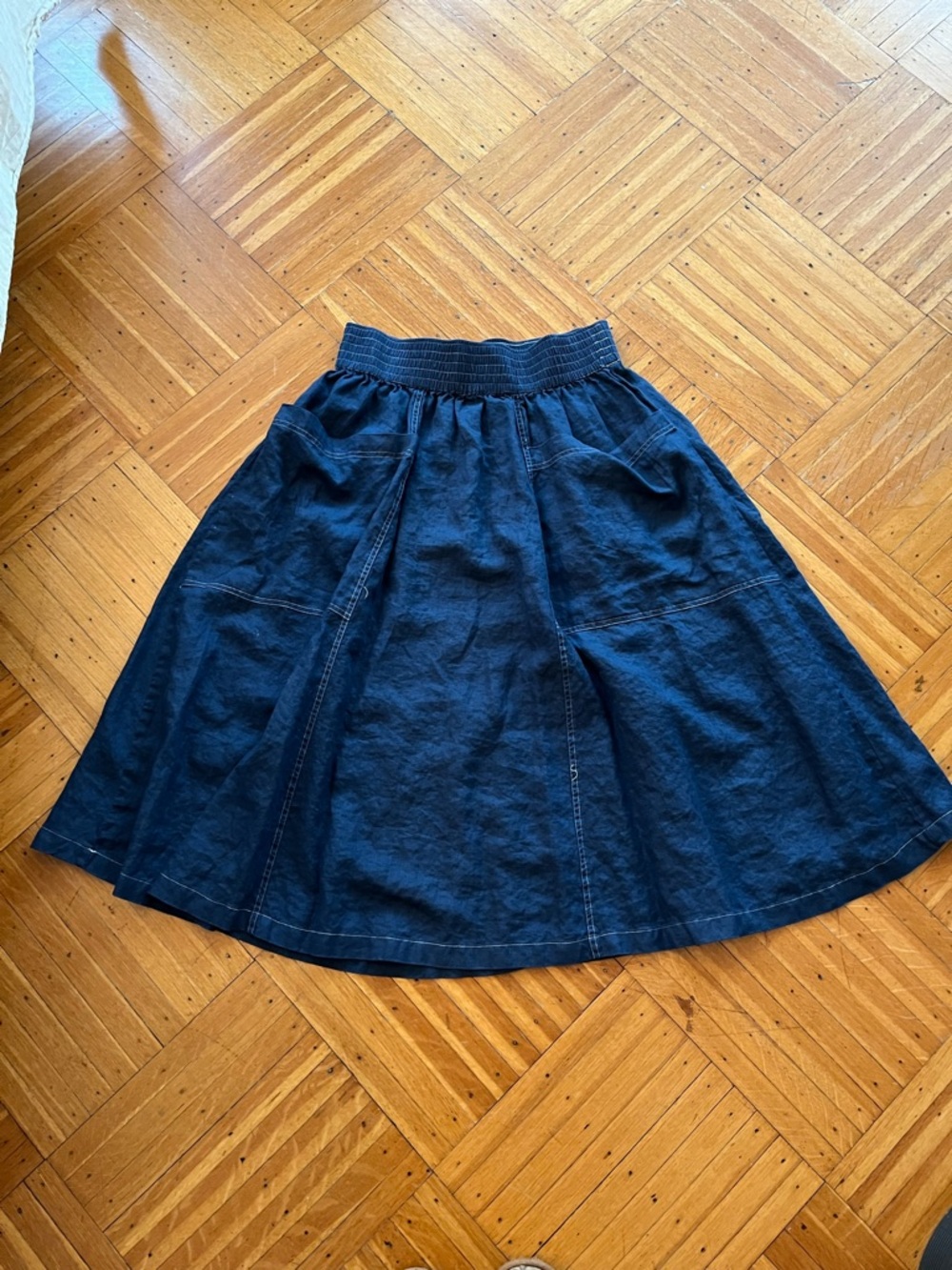 Donna Karan • Pure Linen Classic Navy A-Line Midi Skirt with pockets